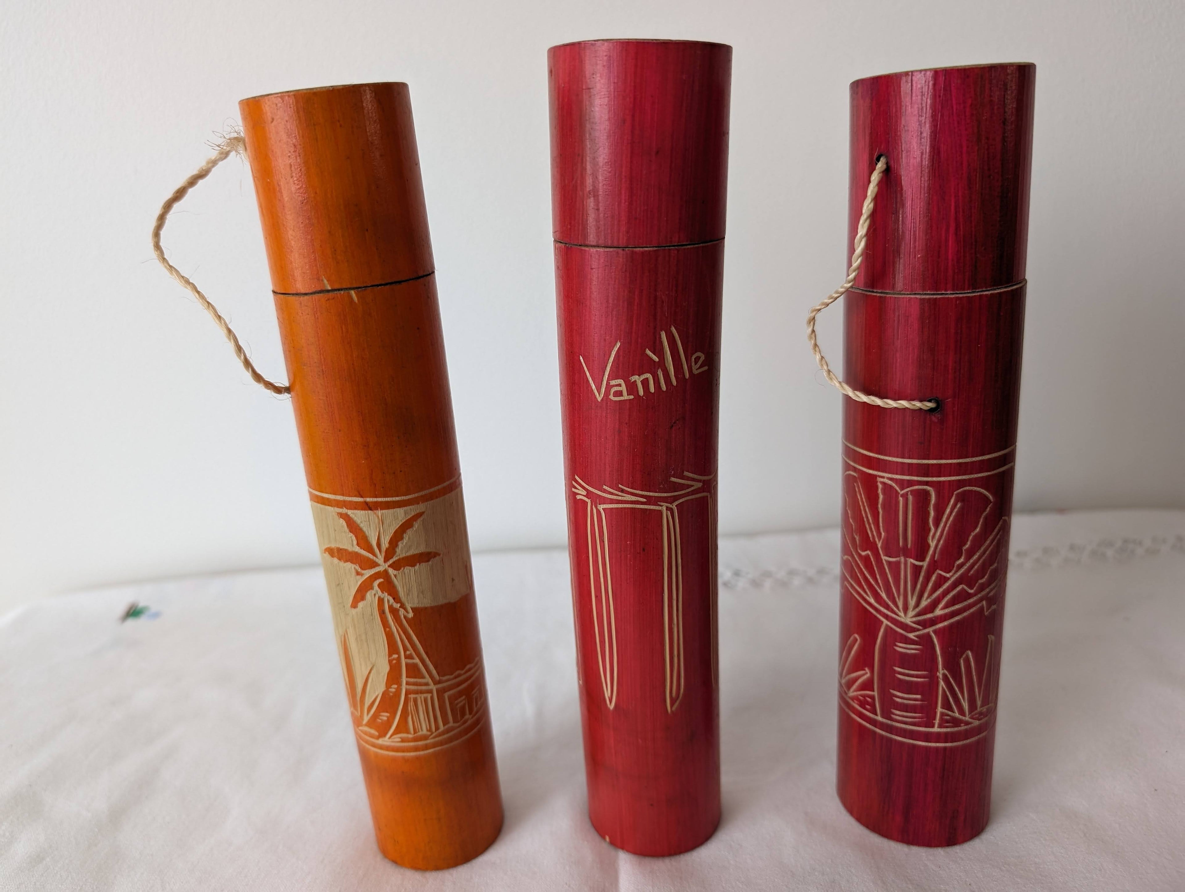Tubes de conservation en bambou