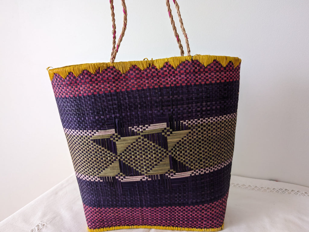 Sac à main en raphia